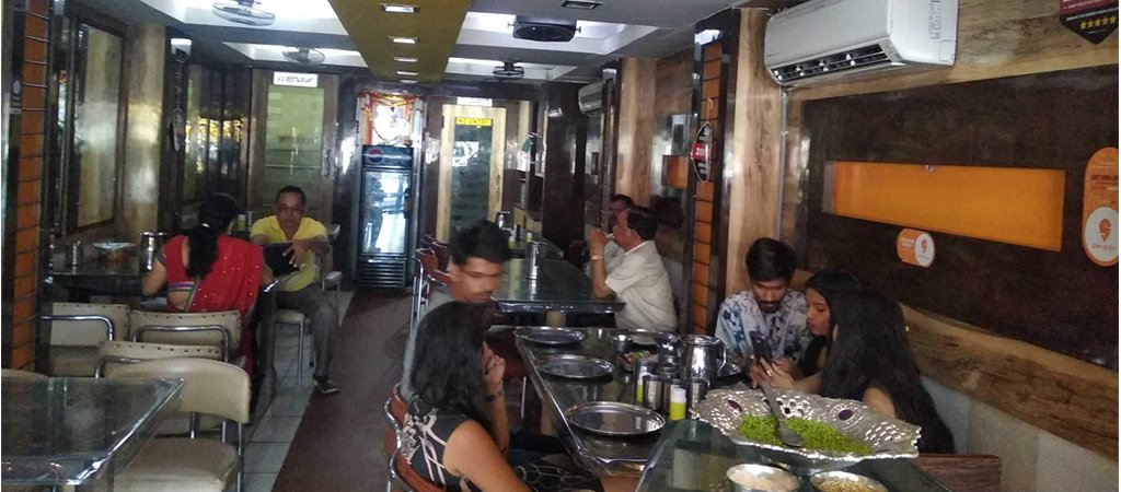 Neelam Restaurant udaipur